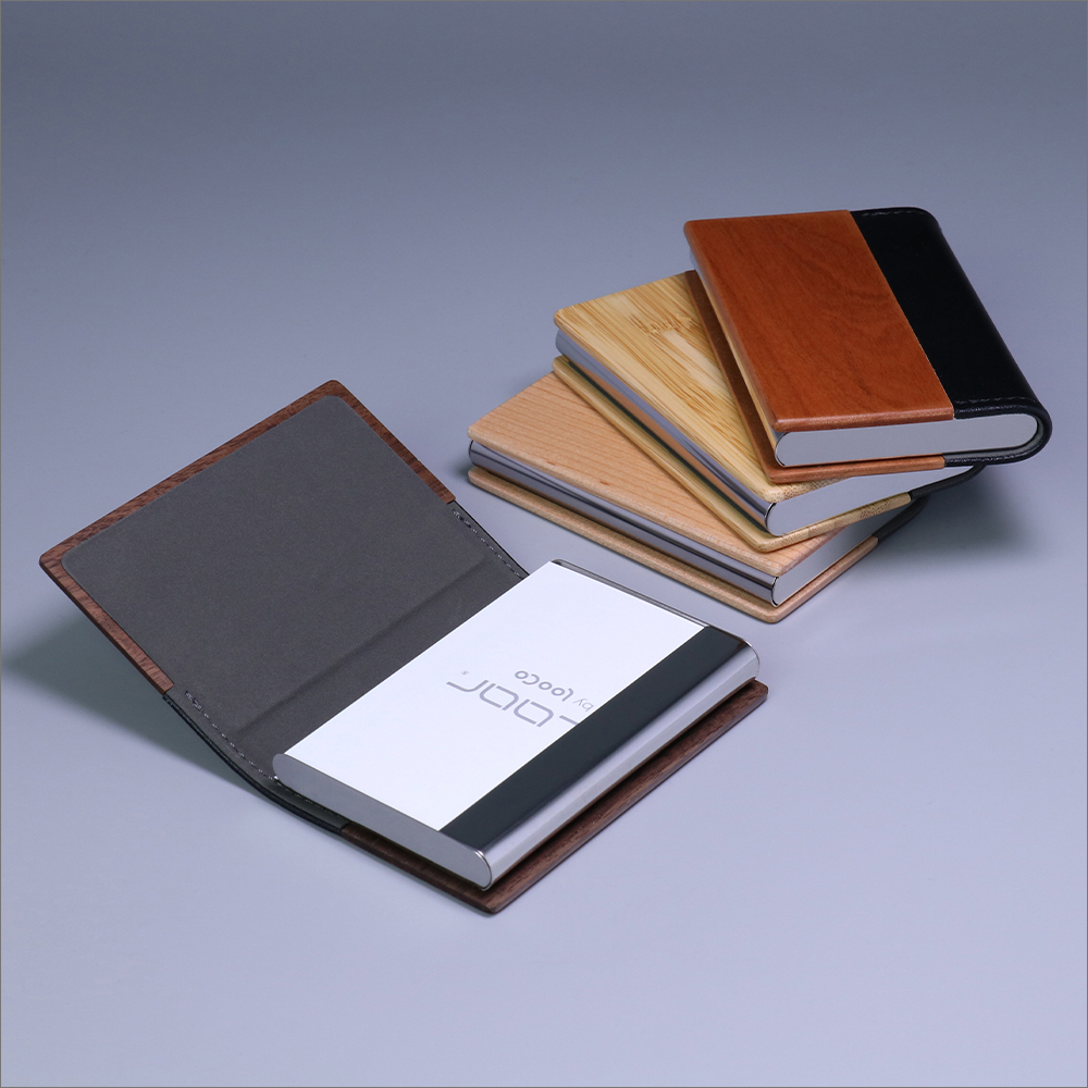 LOOF Premium 天然木×本革 名刺入れ 2種のサイズから選べる  名入れ刻印対応  経年変化も楽しめる 名刺ケース
